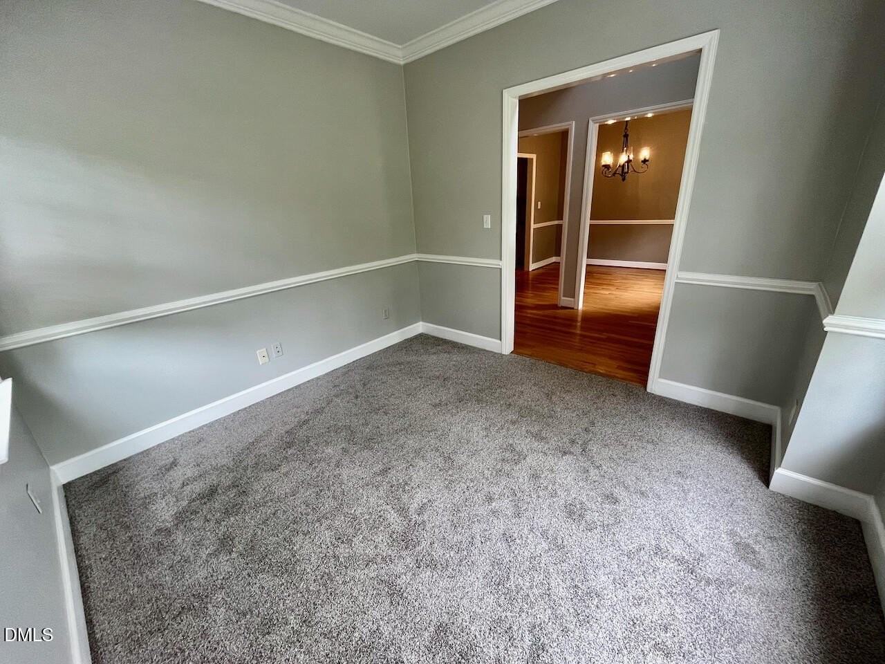 18 Garden Hills Ct - Photo 6 of 23