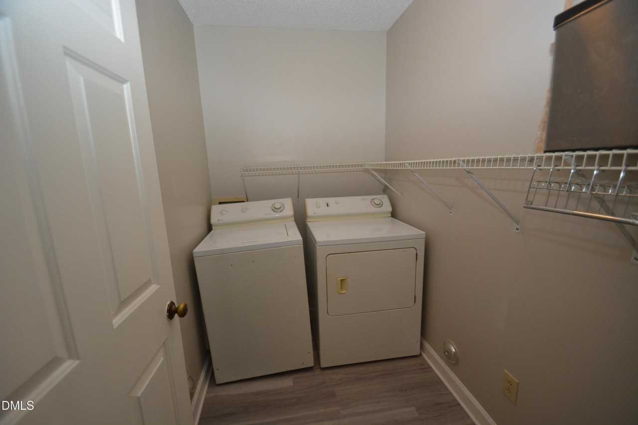 3319 Tarleton W - Photo 7 of 11
