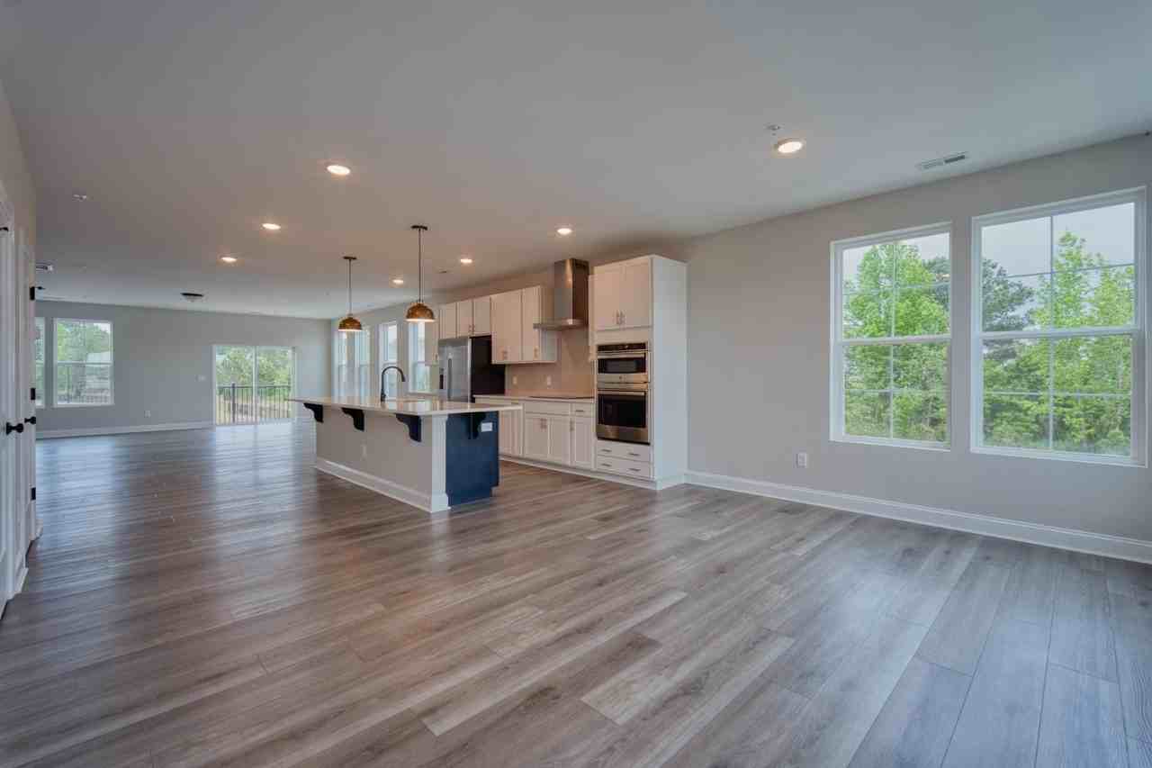 11052 Ligon Mill Rd #200 - Photo 6 of 29