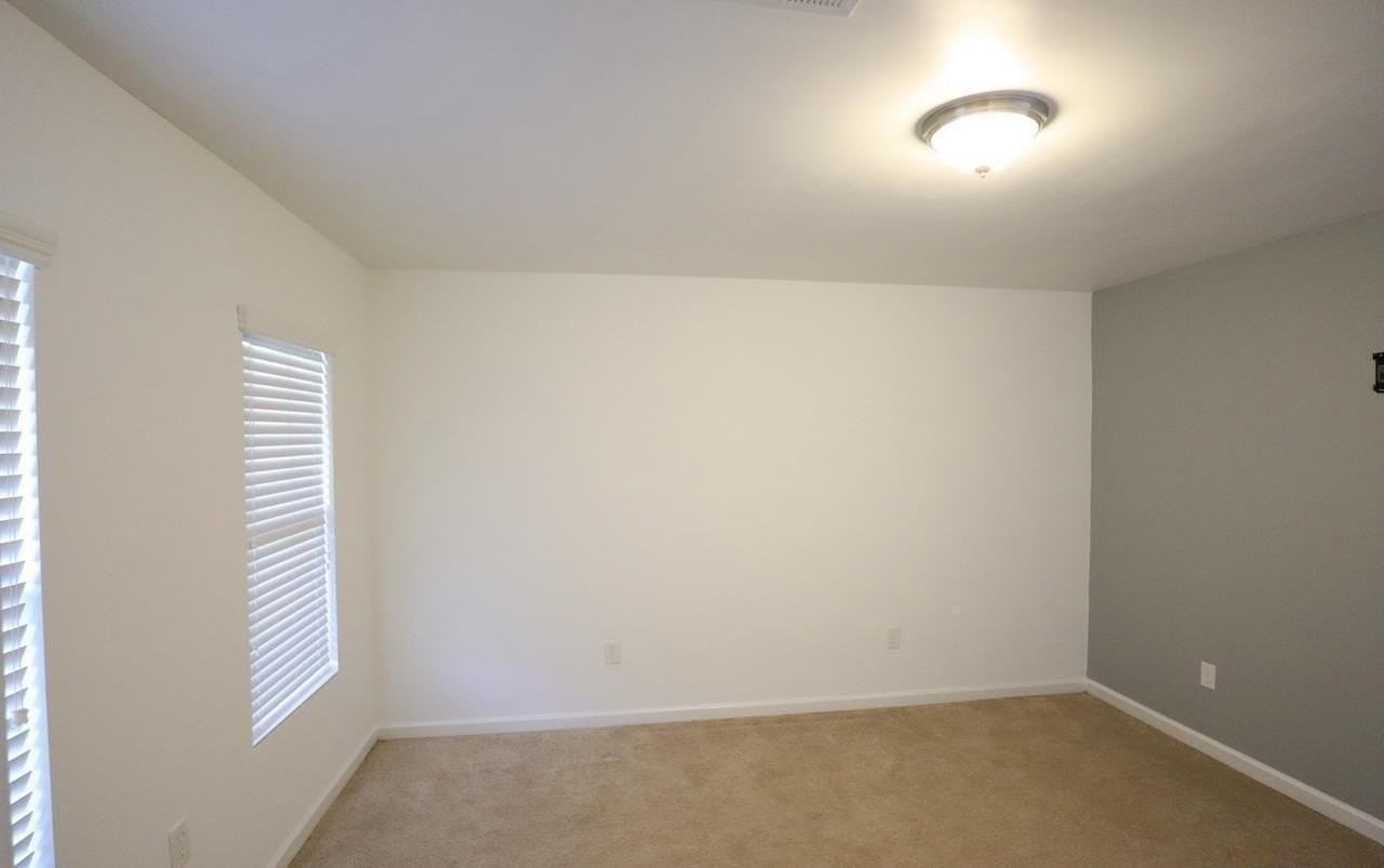 1517 Crafton Way - Photo 2 of 18