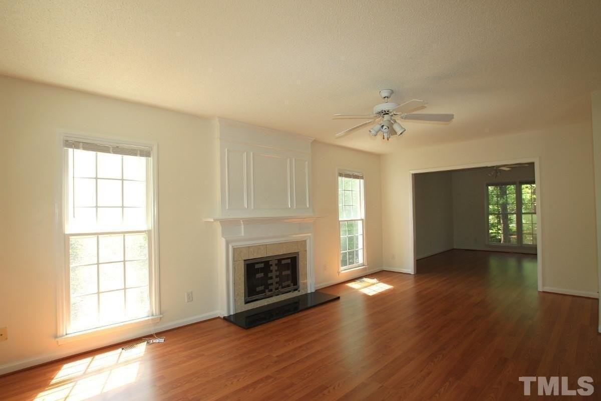 208 Ashley Brook Ct - Photo 2 of 15