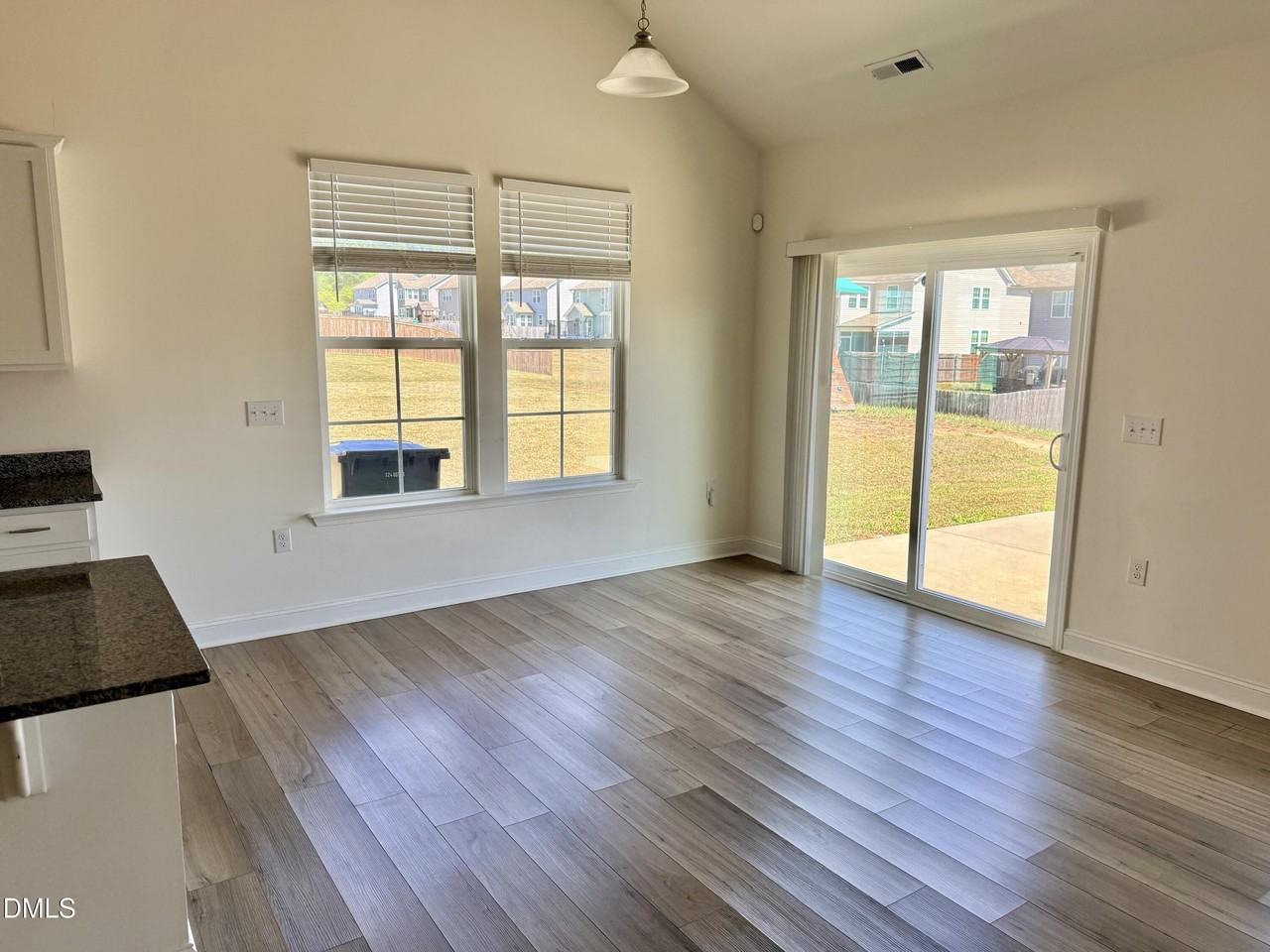 95 Silent Brook Trl - Photo 7 of 15
