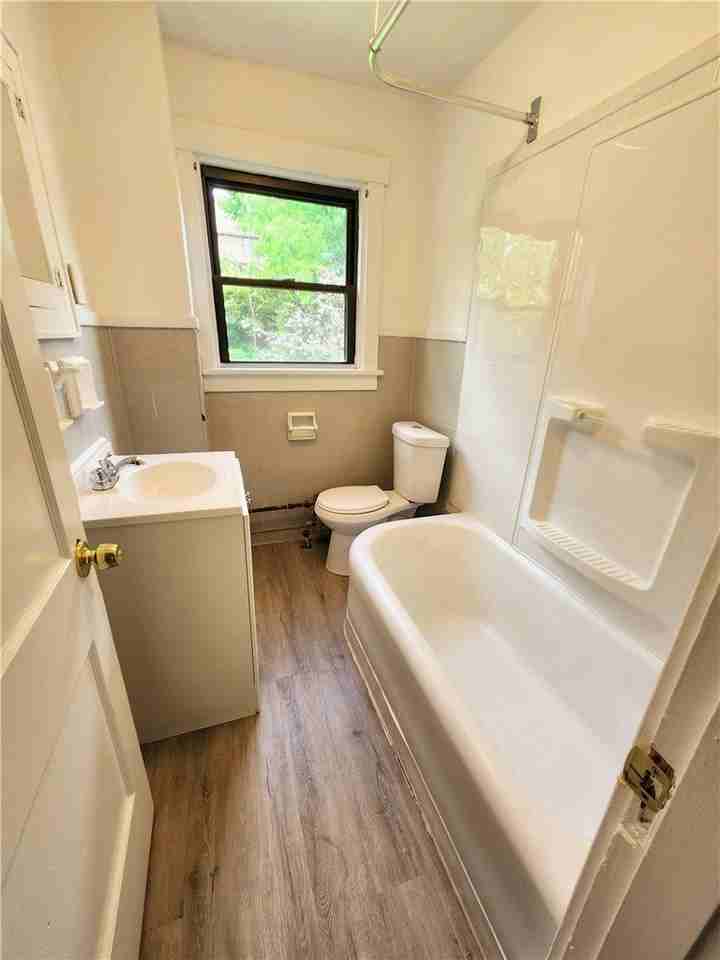4303 Ludwick St - Photo 2 of 6