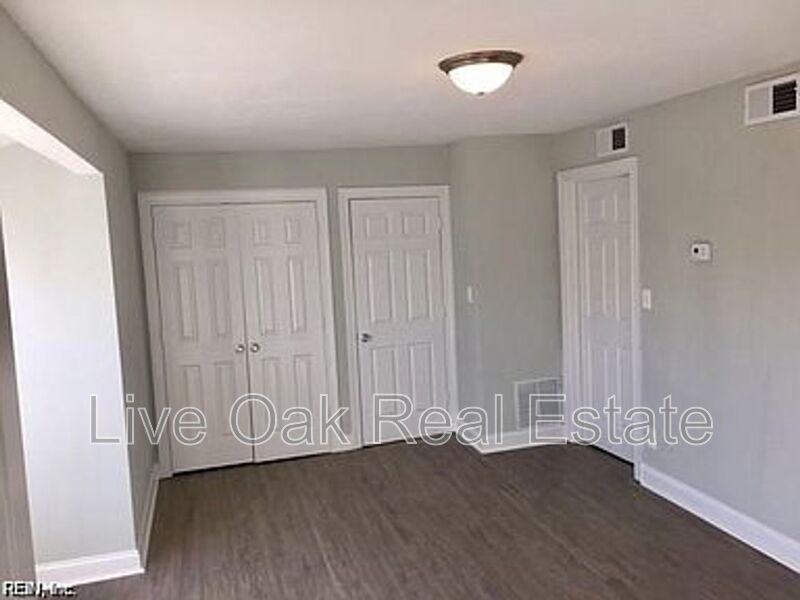 3216 Arctic Ave - Photo 5 of 12