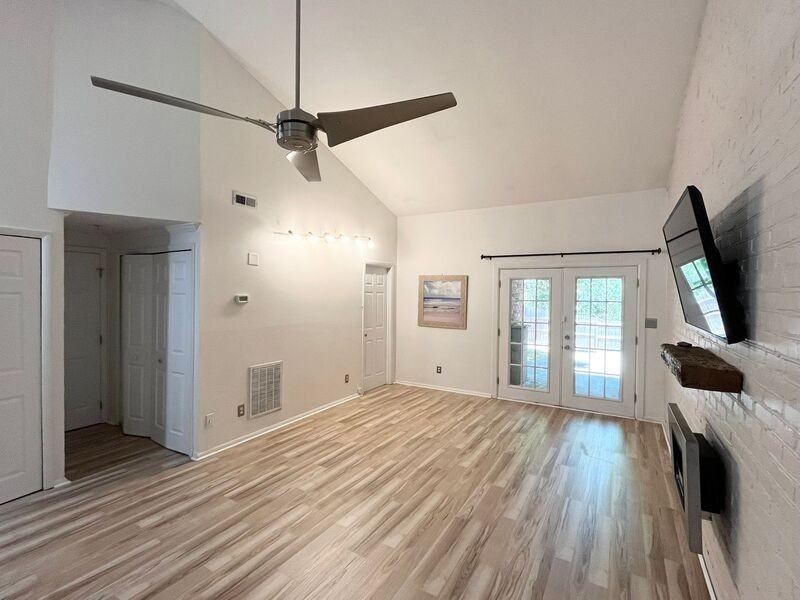 5414 Wayne St - Photo 4 of 21