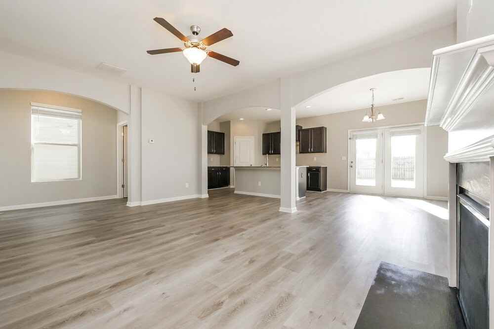 2632 Cornwall Dr - Photo 4 of 16