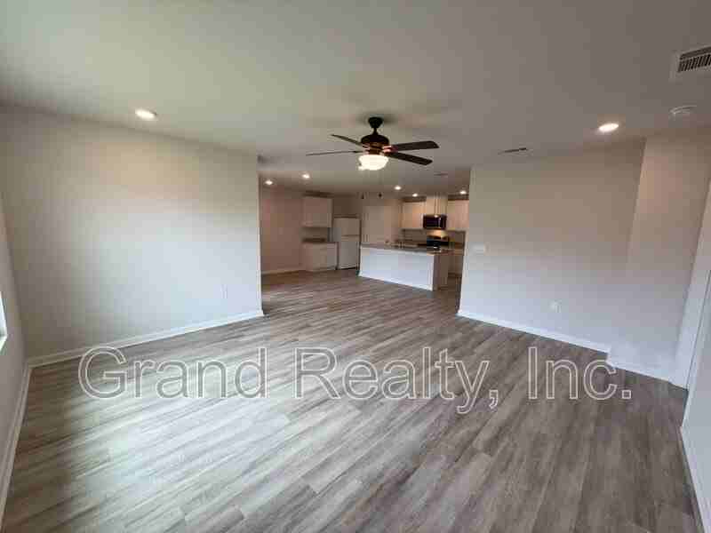 9330 Tara Cir - Photo 7 of 23