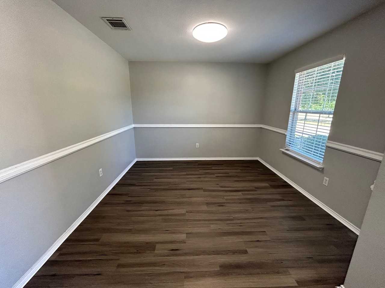 8920 Cross Oaks Ranch Blvd - Photo 4 of 23