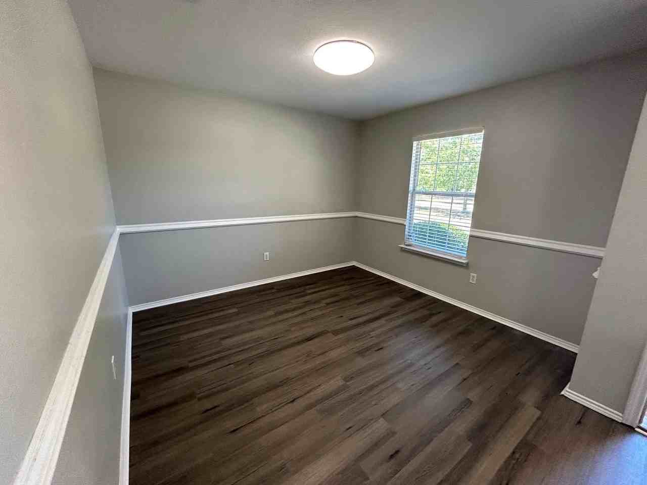 8920 Cross Oaks Ranch Blvd - Photo 5 of 23