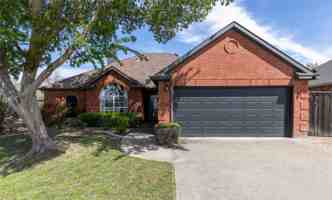 featured image of 801 Dickerson Cir