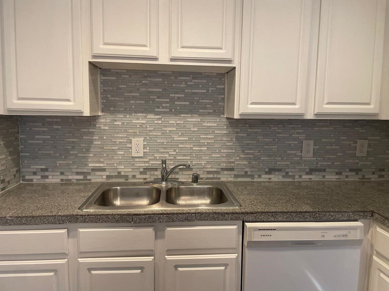 307 E Mitchell St #C - Photo 4 of 16
