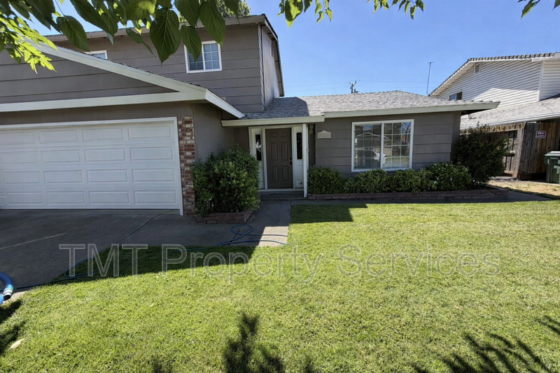 2533 Stansberry Way - Photo 2 of 10