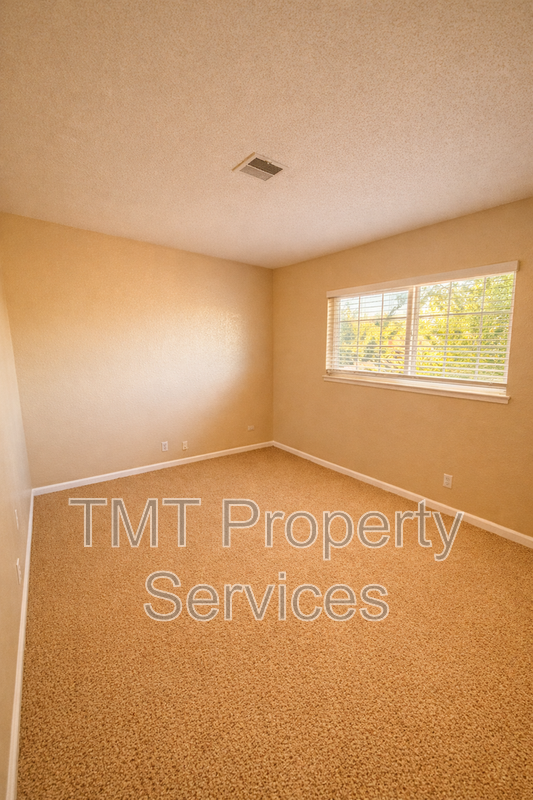 2533 Stansberry Way - Photo 6 of 10