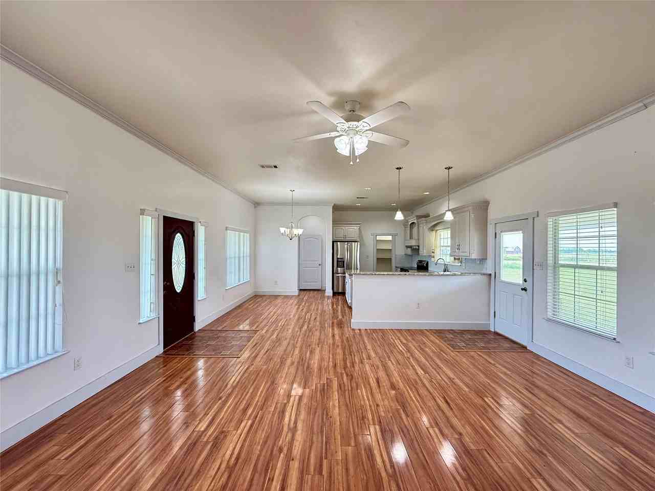 487 County Road 2622 - Photo 4 of 17
