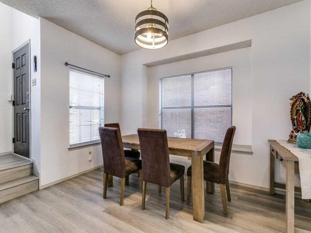 113 Summer Place Dr - Photo 3 of 12