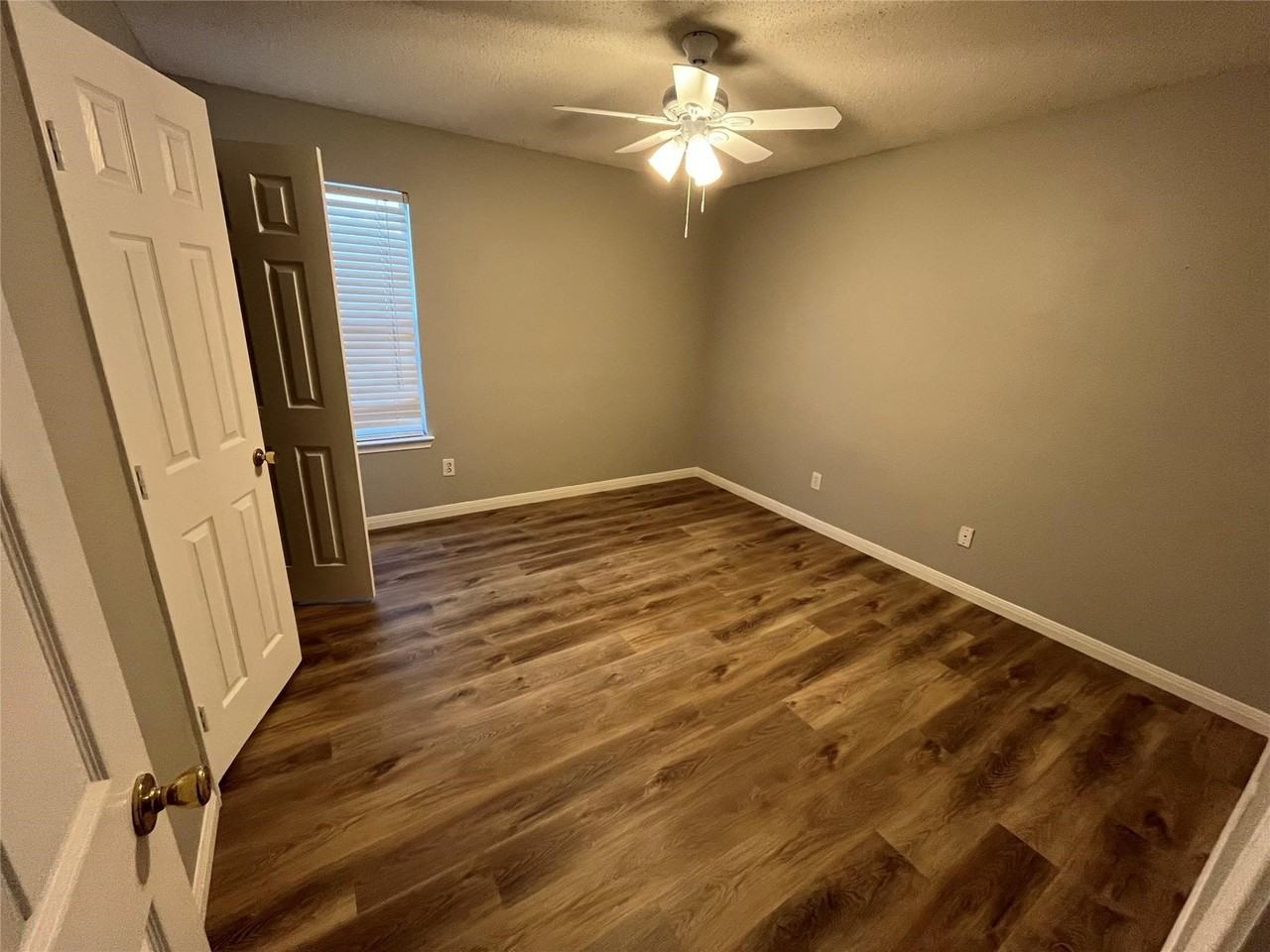 2712 Lazy Oak Dr - Photo 5 of 15
