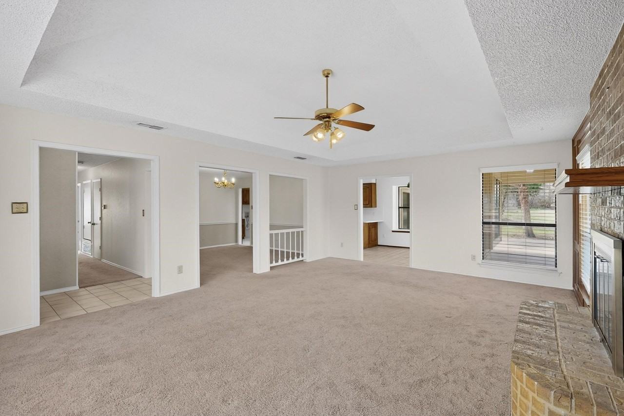 180 Annetta Rd - Photo 7 of 39