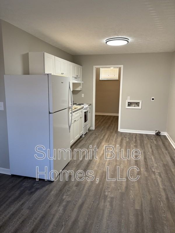 3953 Kent St #1 - Photo 3 of 8