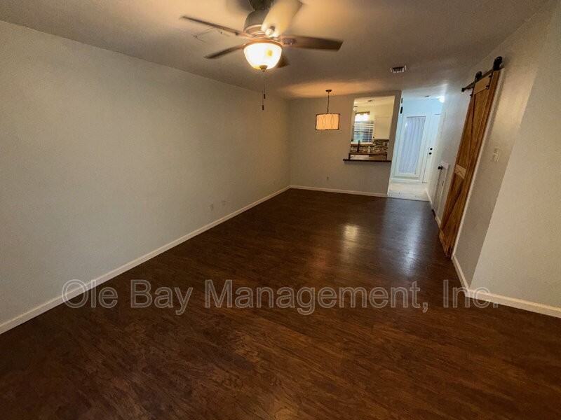 6 Summer Oaks Dr - Photo 3 of 8
