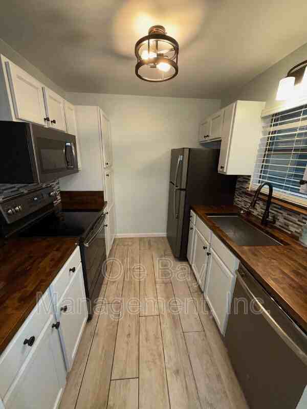 6 Summer Oaks Dr - Photo 4 of 8