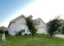 215 Clark Dr - Photo 1 of 1