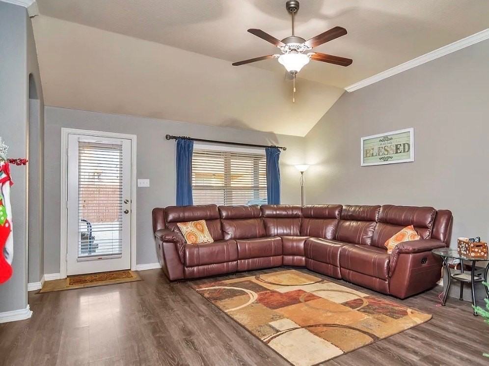 5757 Mountain Stream Trl - Photo 3 of 21