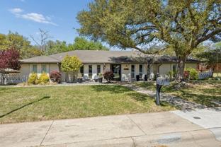 6935 Town Bluff Dr - Photo 1 of 1