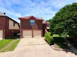 featured image of 3513 Montreal Dr