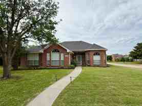 1658 Glenmore Dr - Photo 1 of 1