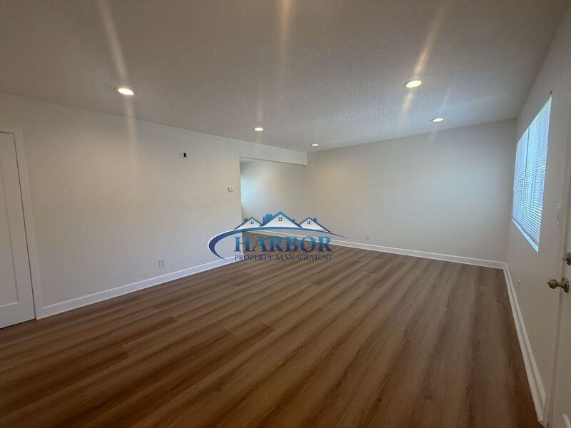 539 E 223rd St #543 - Photo 2 of 8