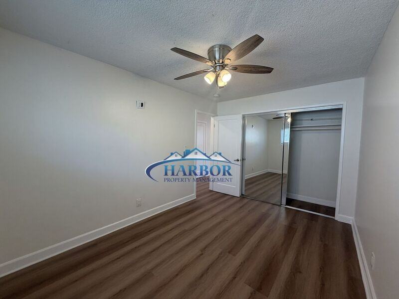 539 E 223rd St #543 - Photo 6 of 8