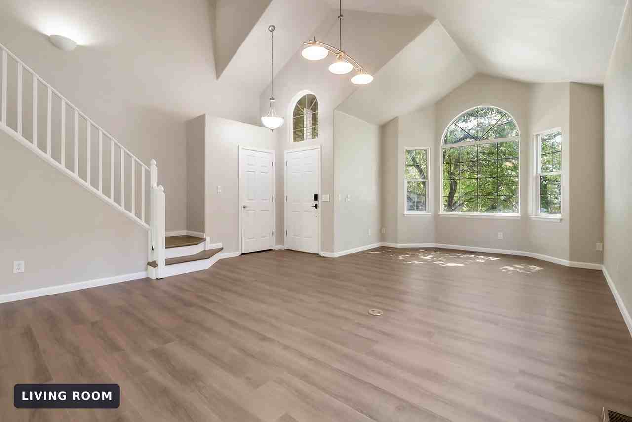 4007 S Sable Cir #NA - Photo 2 of 32