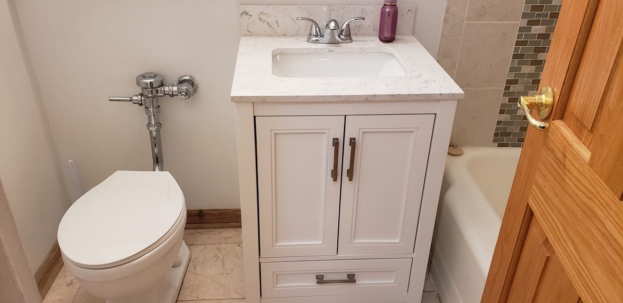 535 N Michigan Ave #314 - Photo 3 of 30
