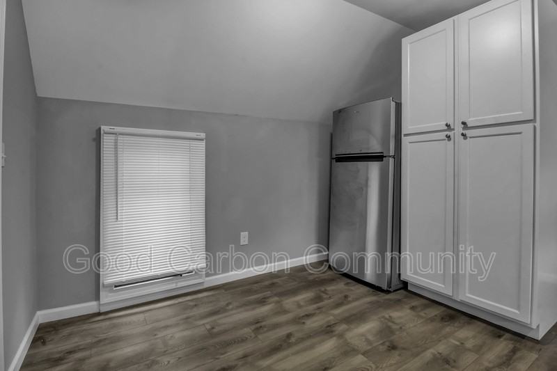 1246 West Ave #2 - Photo 6 of 9