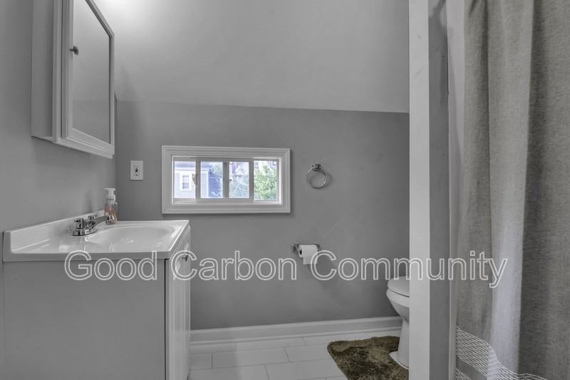 1246 West Ave #2 - Photo 7 of 9