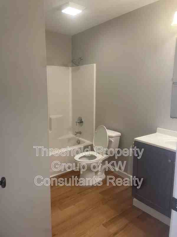 1282 Lockbourne Rd #B - Photo 3 of 7