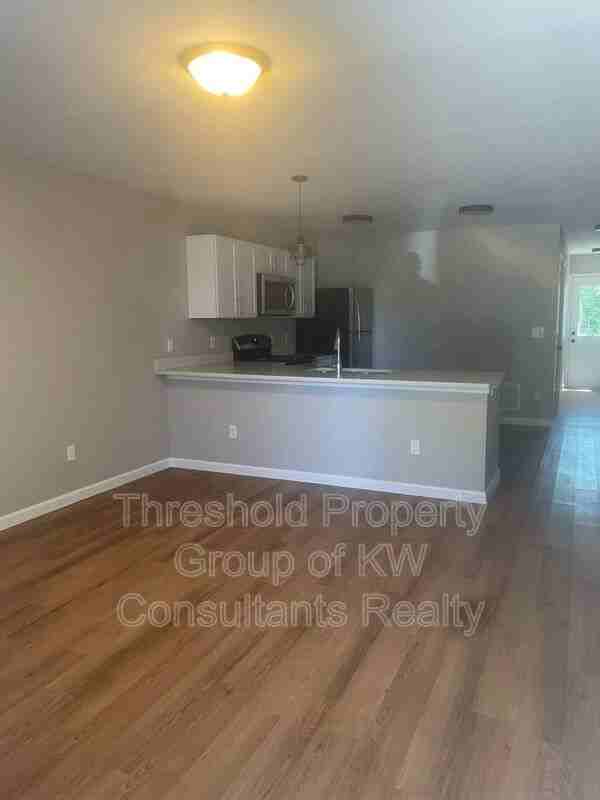 1282 Lockbourne Rd #B - Photo 4 of 7