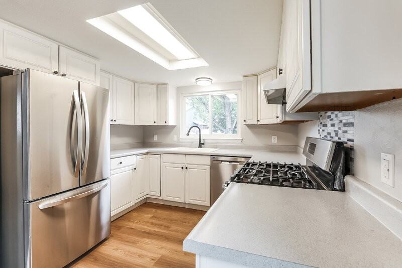 17641 E Temple Dr - Photo 6 of 15