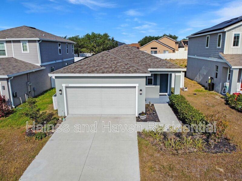 1229 Forest Gate Cir - Photo 4 of 24