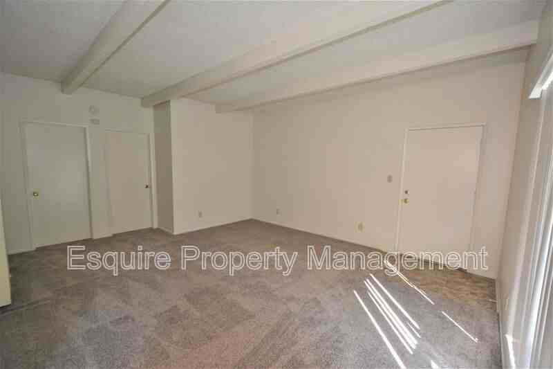 2050 N Ventura Rd #4 - Photo 3 of 16
