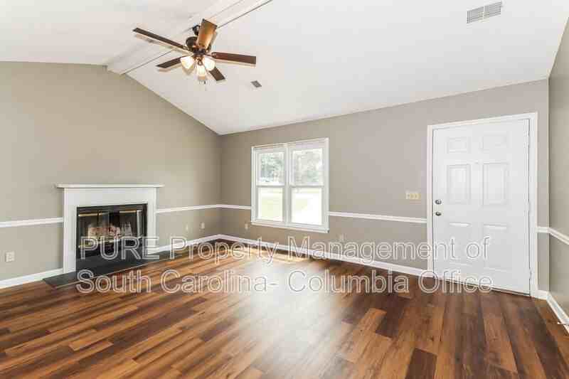 1204 Kennerly Rd - Photo 2 of 15