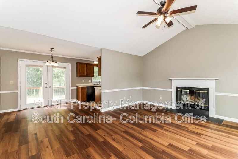 1204 Kennerly Rd - Photo 6 of 15