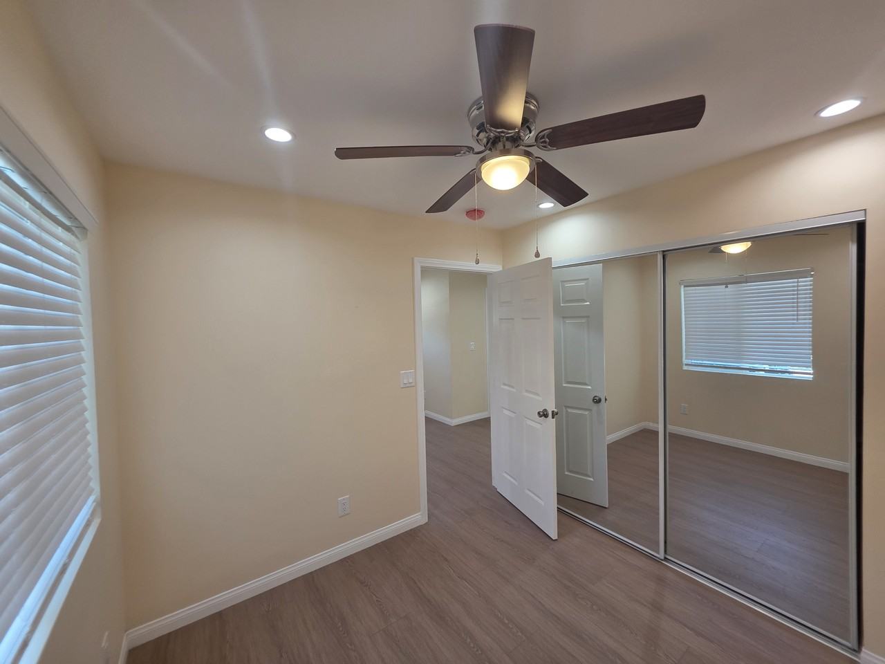 19117 Stagg St #1 - Photo 4 of 9