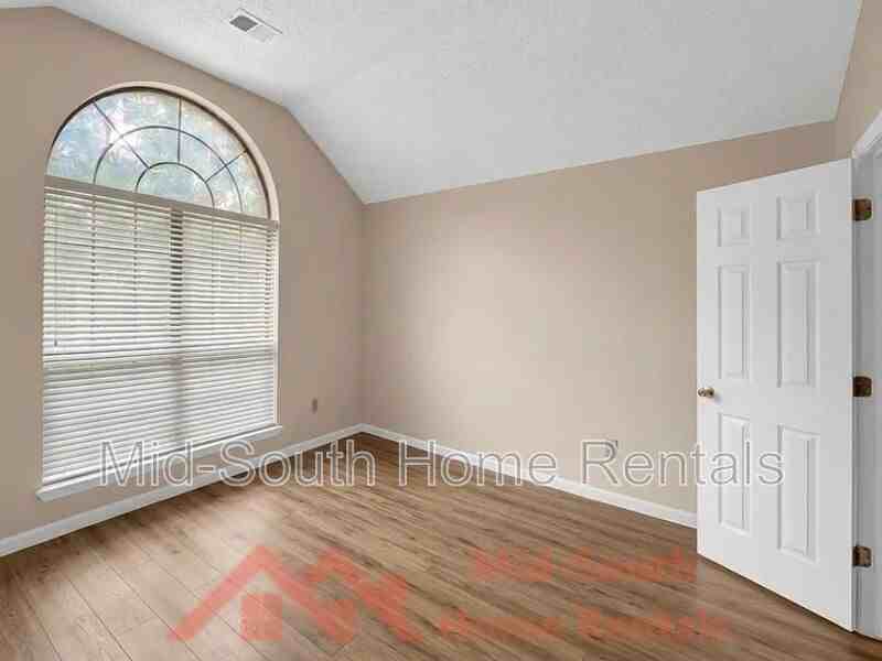 1263 Tunica St - Photo 2 of 10