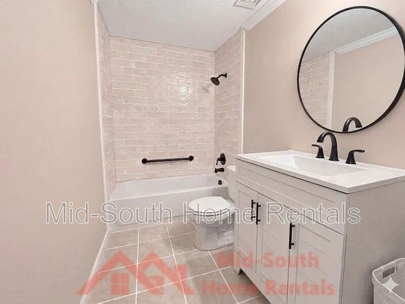 1263 Tunica St - Photo 4 of 10