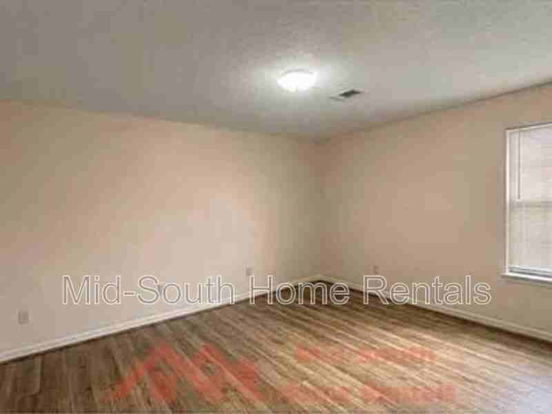 1263 Tunica St - Photo 5 of 10