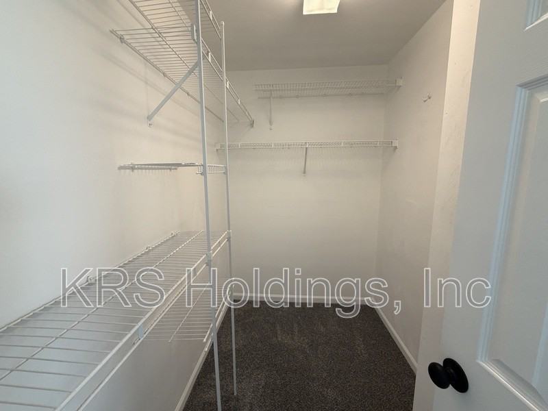128 Majestic Dr - Photo 7 of 15