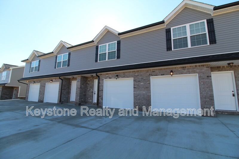 1725 Manning Dr #3 - Photo 2 of 10