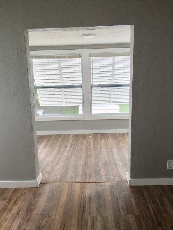 New Smyrna Apartments - Photo 5 of 34