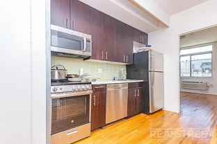 184 Noll St #2E - Photo 1 of 1